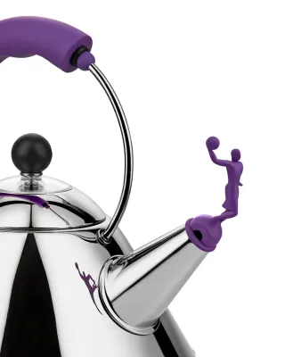 Alessi, bollitore in acciaio inossidabile18/10 con manico e fischietto in PA, viola. Fondo magnetico adatto per la cottura ad induzione. articolo 9093 VA
