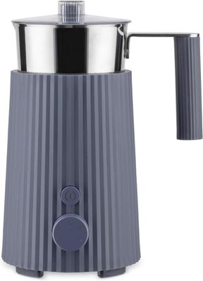 Alessi, cappuccinatore multifunzione ad induzione in resina termoplastica. Bricco in acciaio inossidabile 18/10. Spina Europea. 600 W,  MDL G Plissé