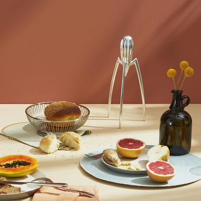 Alessi, Spremiagrumi Manuale Di Design In Fusione Di Alluminio, Lucido H cm 29. Articolo  PSJS Juicy Salif