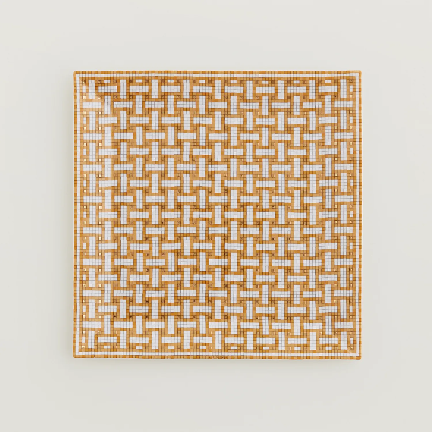 Hermès, Piatto quadrato Mosaïque au 24 oro n°4 cm 19.