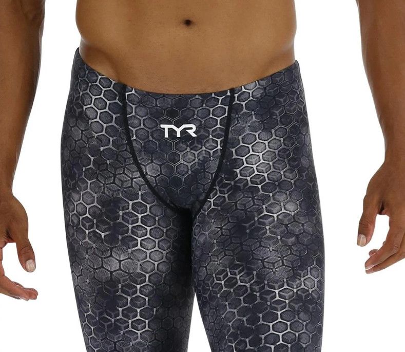 TYR THRESHER JAMMER - AKURRA, Color: 001 BLACK, Size: 26