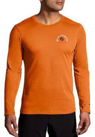 BROOKS MENS DISTANCE LONG SLEEVE 2.0 TROT HAPPY &#39;23 GET UP &amp; GOBBLE