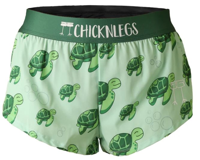 CHICKNLEGS WOMENS SEA TURTLES 1.5&quot; SPLIT SHORTS