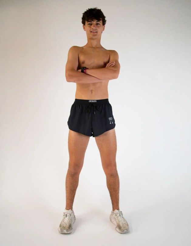 CHICKNLEGS MENS SOLIDS 2" DS SPLIT SHORTS, Color: BLACK, Size: XS