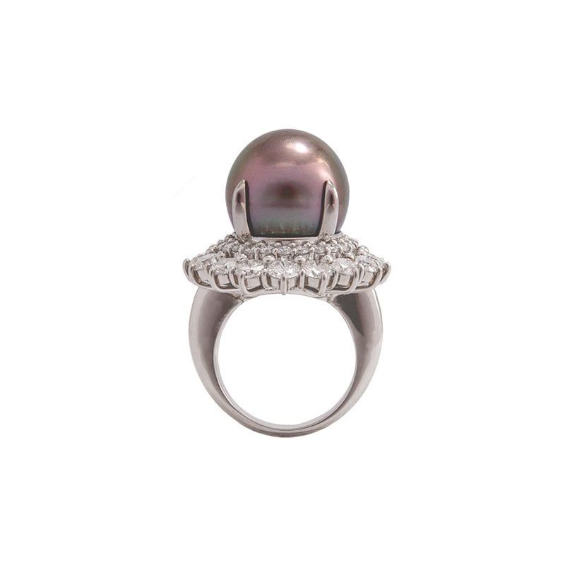 Platinum ring with 15mm Tahitian pearl and 4.05 CTW round diamonds