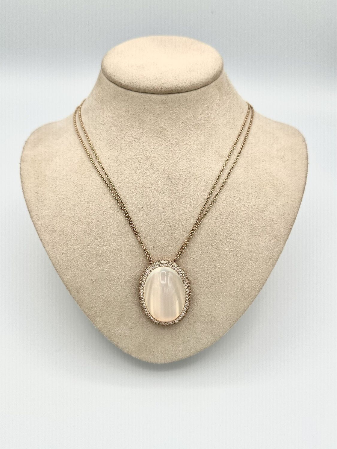 54.40ct Cat&#39;s-eye Moonstone Cab 2.62ctw dia 18k RG pend necklace