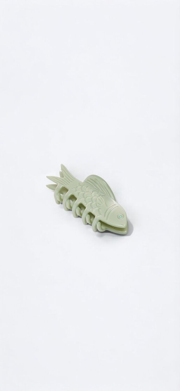 One Fish Hair Claw