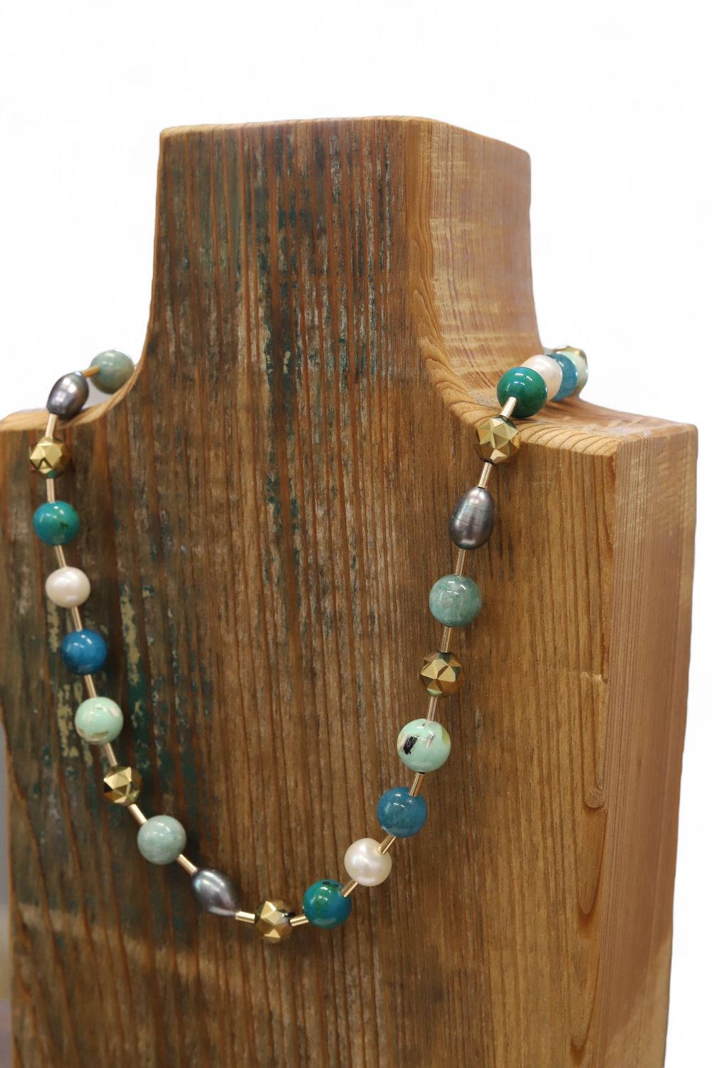 Turq/Pearl/Bead Assorted Strand