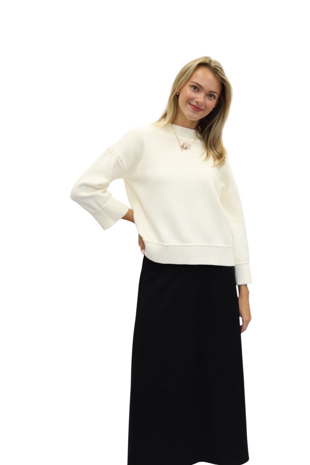 Simple Sweater Skirt- Black