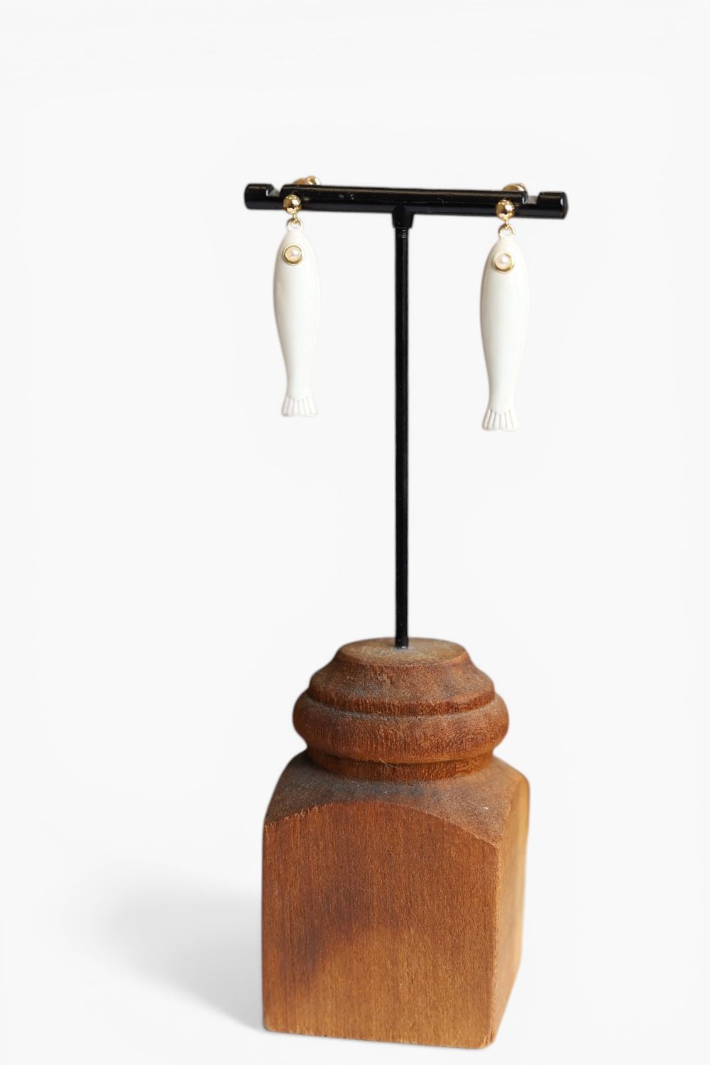 Minnow Earring- Salt