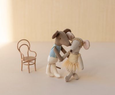 Ballet Dancer mouse Big Brother