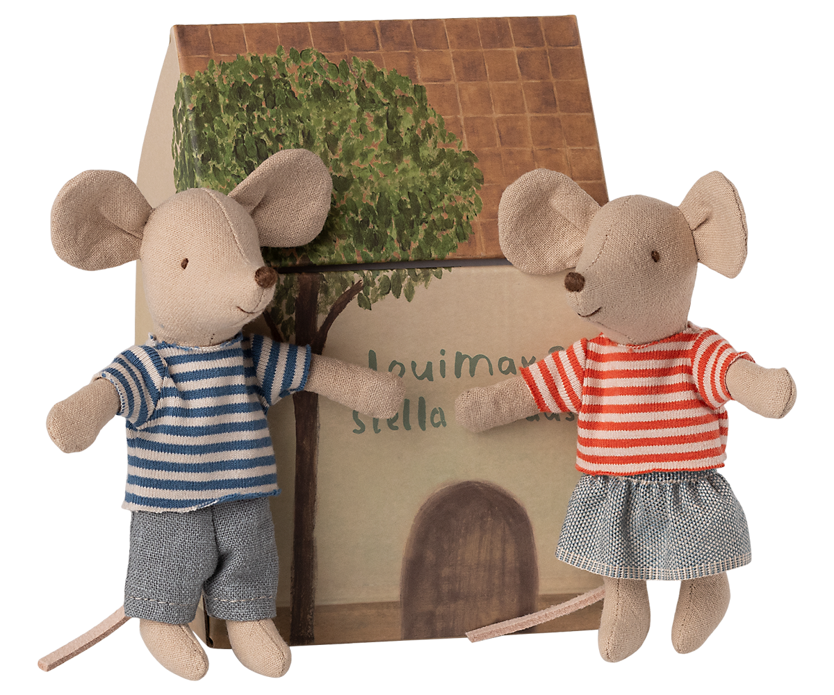 LouiMax and Stella, little brother and sister mice