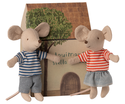 LouiMax and Stella, little brother and sister mice