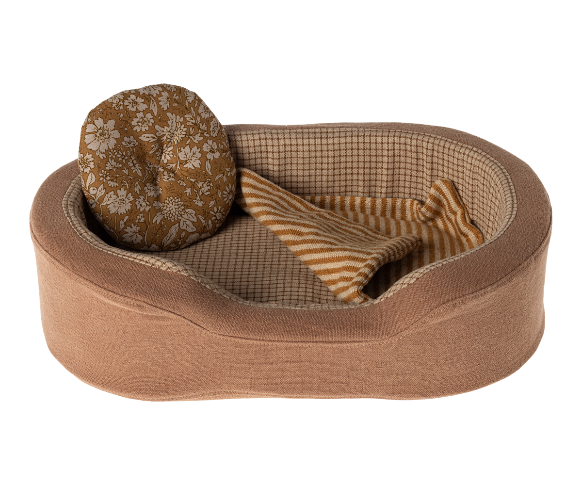 Cozy Basket, Small Brown