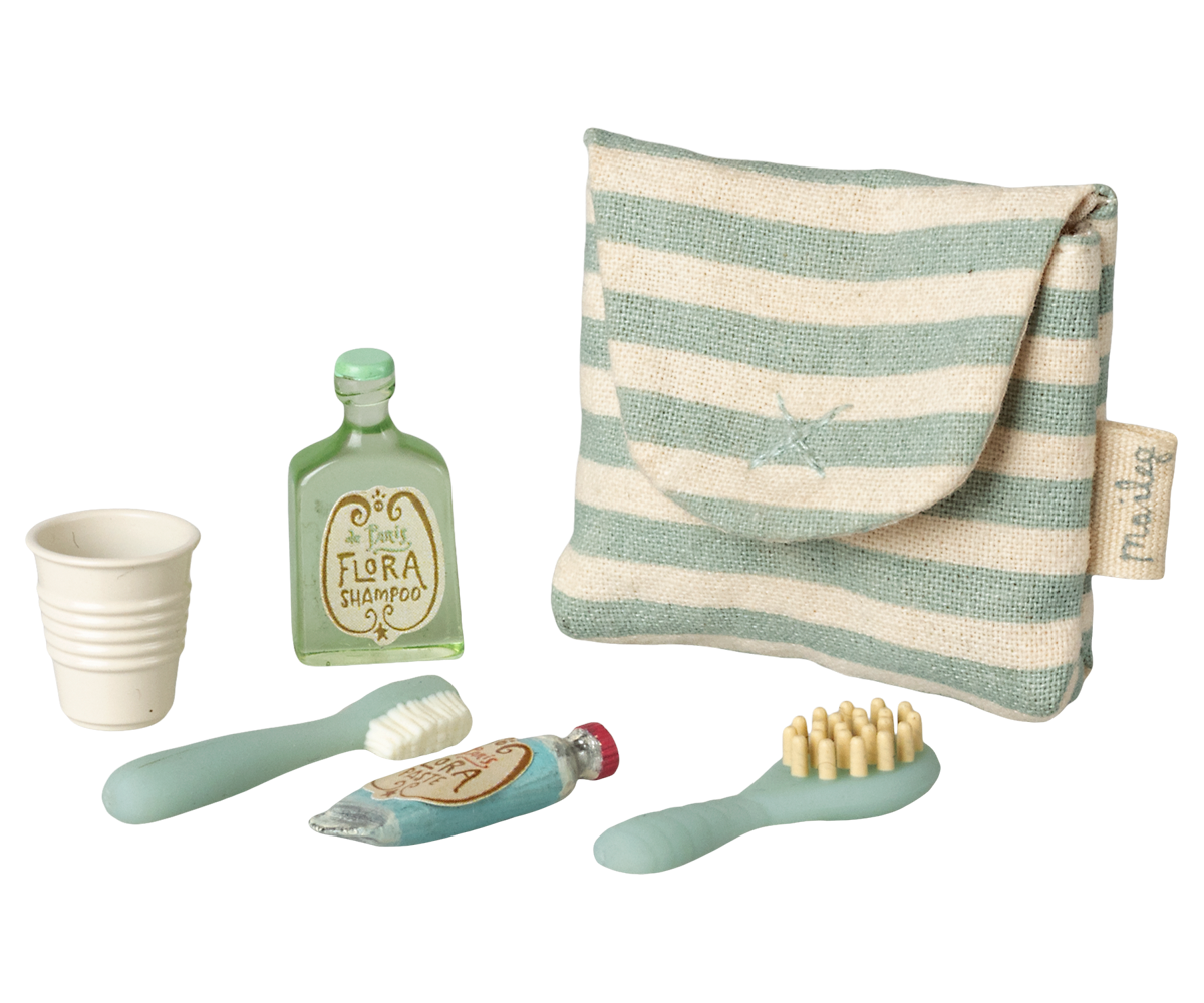 Toothbrush set in bag, Mouse-Blue
