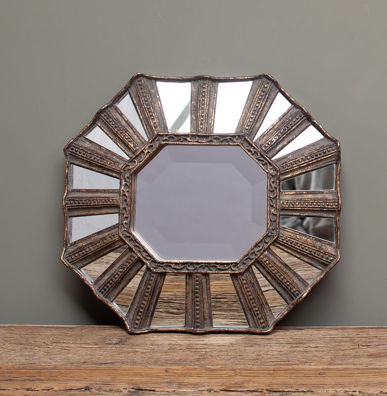 GOLD OCTOGONAL MIRROR