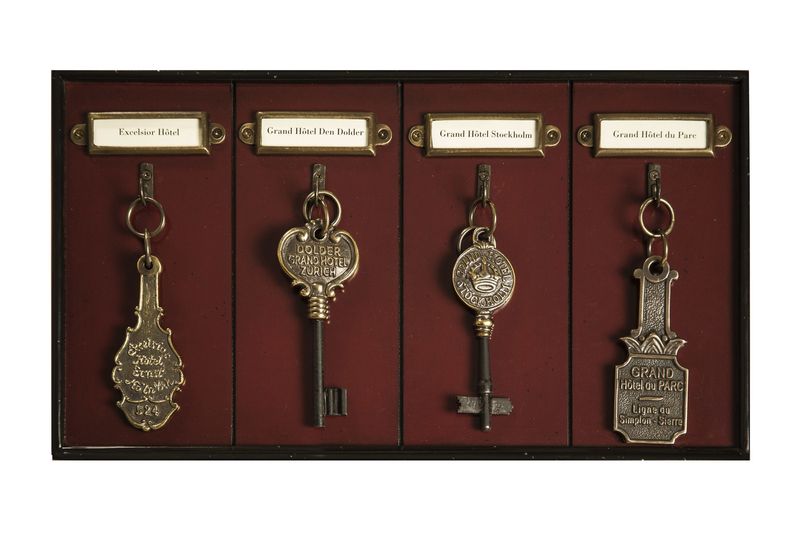 GRAND HOTEL KEY RACK