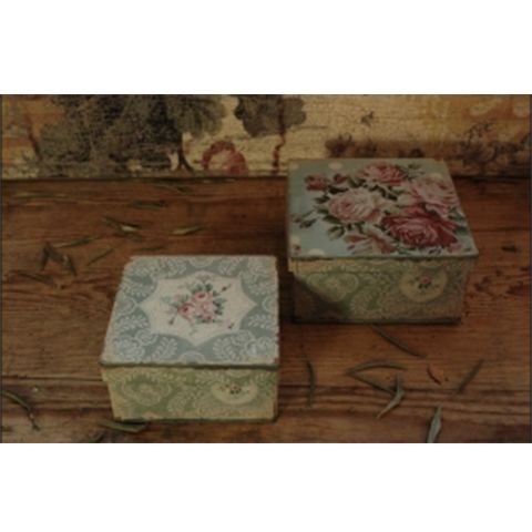 S/2 SQUARE BOXES FLOWER DESIGN