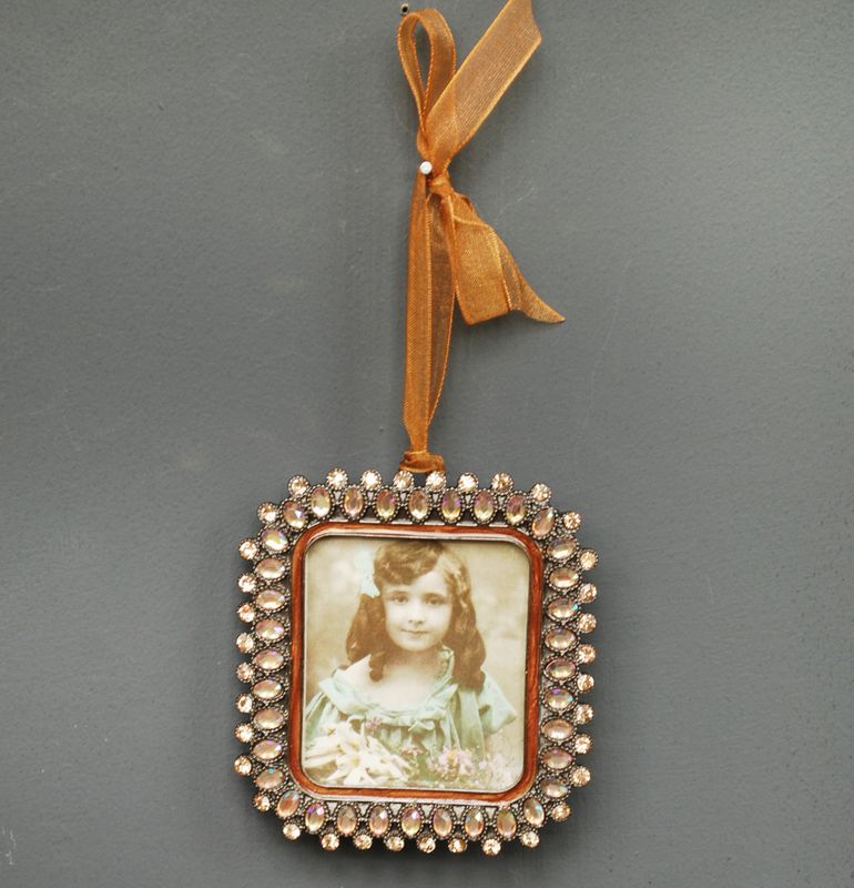 Square hanging photo frame &quot;&quot;amber&quot;&quot; pearls