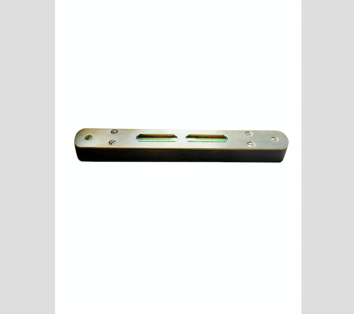 LEVEL WITH WOOD BASE