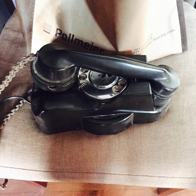 VINTAGE BLACK WALL PHONE