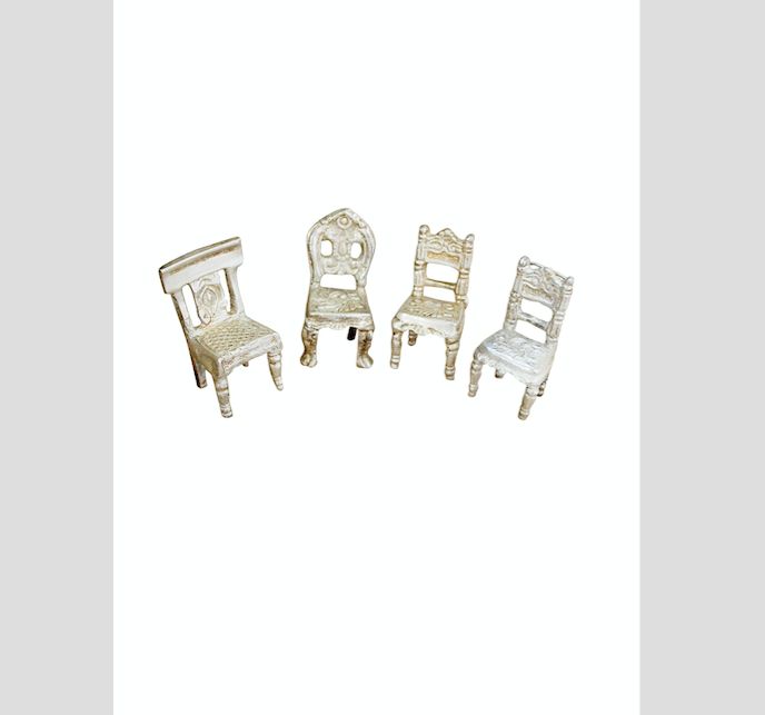 S/4 CARD HOLDER CHAIRS DESIGN IN MAILLECHORT