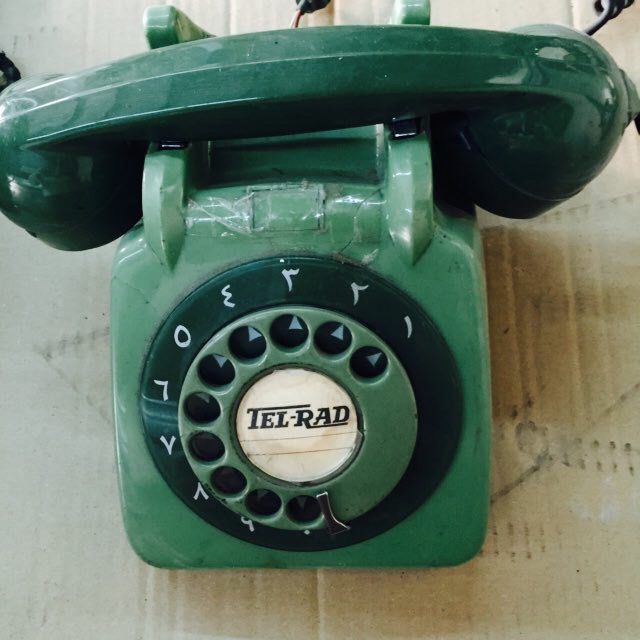 VINTAGE GREEN PHONE