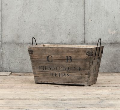 THE WOODEN GUILDER BIN