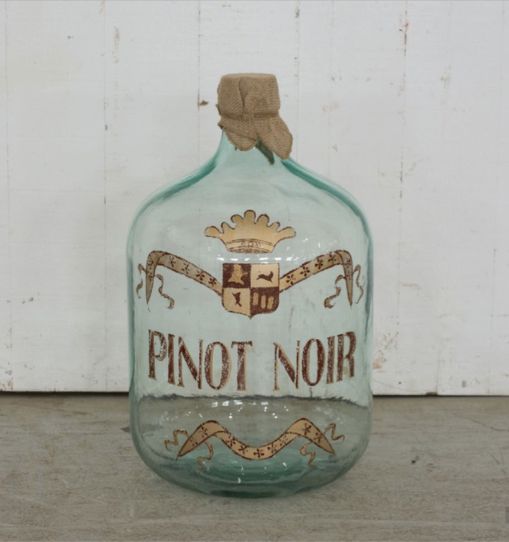 HAND BLOWN BOTTLE  POINT NOIR