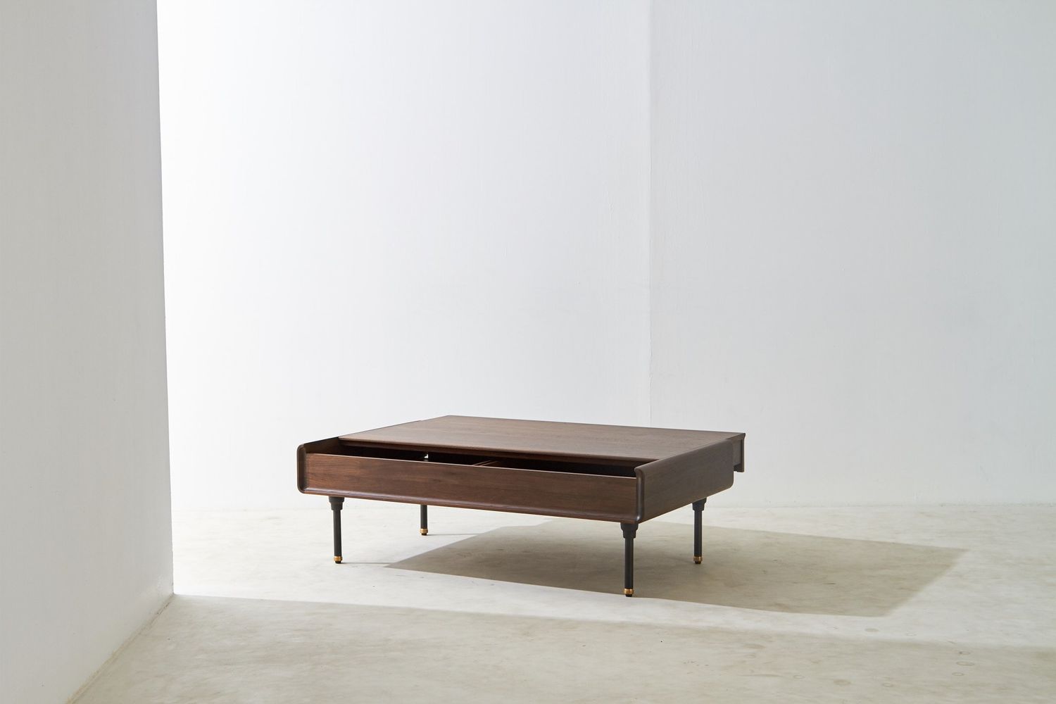 COFFEE TABLE DISTRIKT