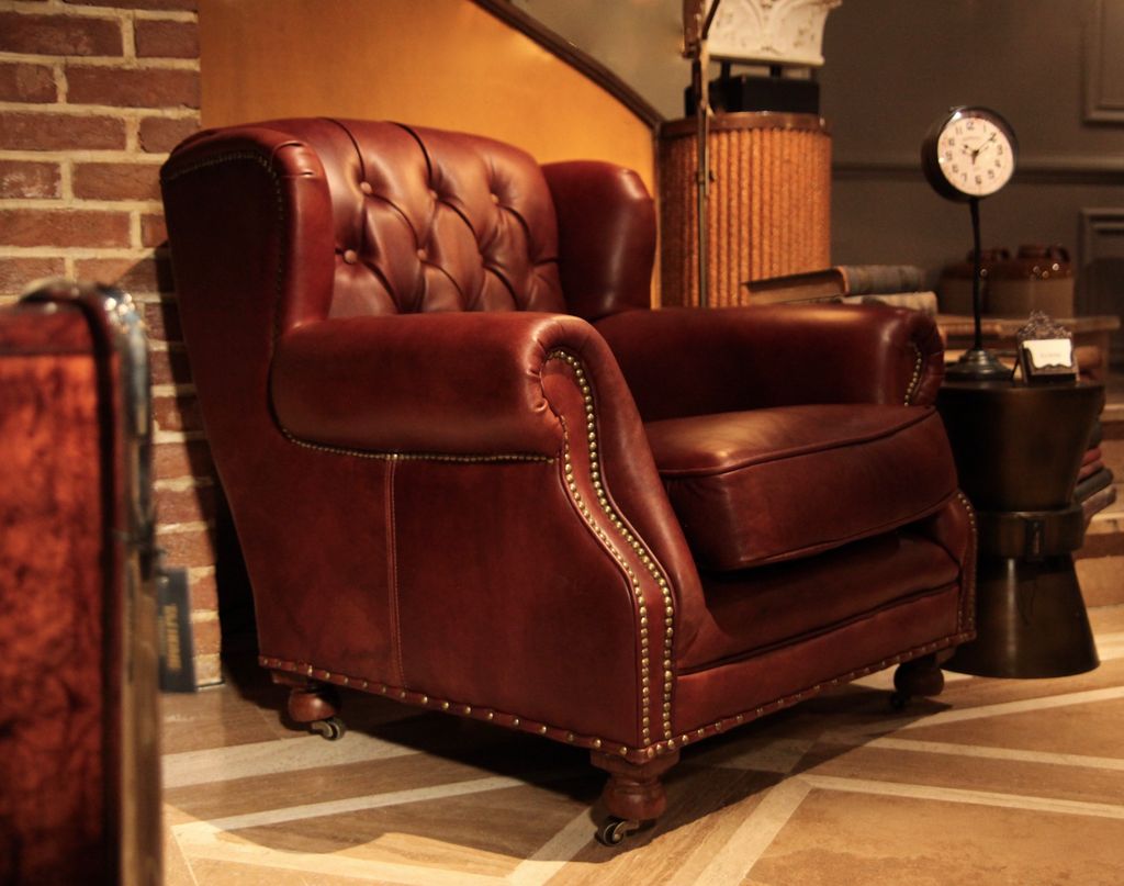 ARDINGLY ARMCHAIR