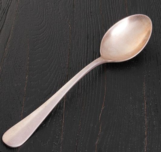SPOON &quot;HOTEL BRISTOL&quot;
