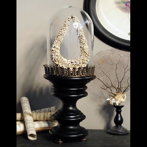 GLASS GLOBE ON BASE WOOD