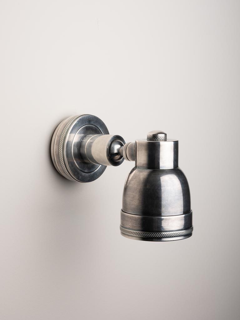 BATHROOM WALL LAMP