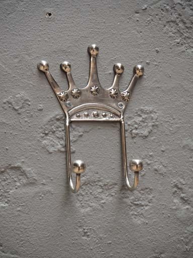 CROWN DOUBL HOOK