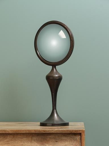 SMALL CONVEX MIRROR ON IRON STAND