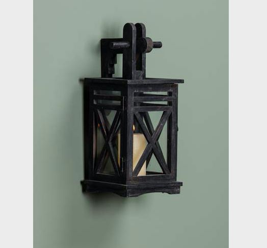 BLACK WALL WOODEN LANTERN