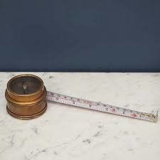 COMPASS WITH MEASURING TAPE