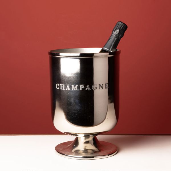 CHAMPAGNE BUCKET ON ROUND STAND