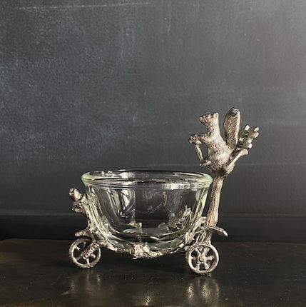SMALL JAM POT SQUIRREL ON WHEELS