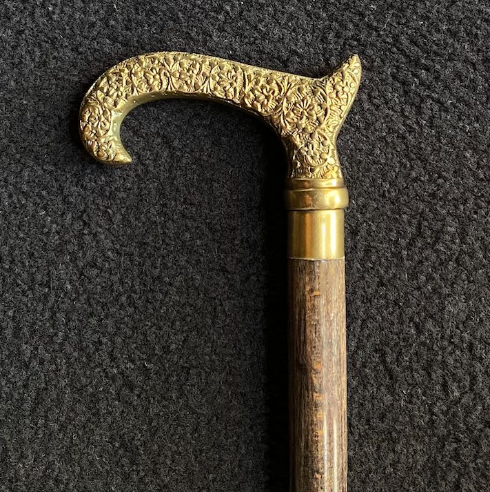 WALKING STICK ENGRAVED HANDLE