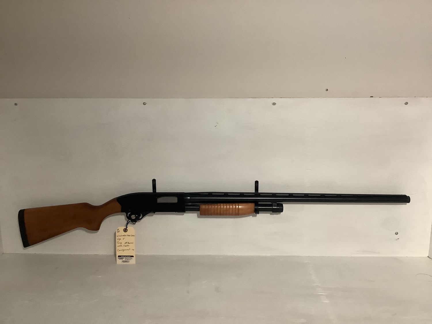 Winchester Model 1300 12ga 3&quot; Pump 28&quot; Barrel with Choke Like New
