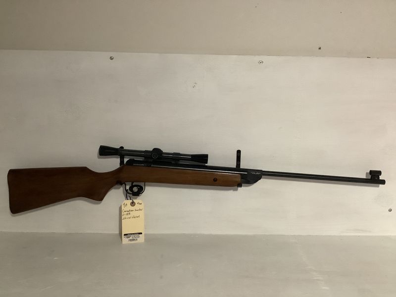 Canadian Hunter D-188 .22 Pellet Rifle With Scope