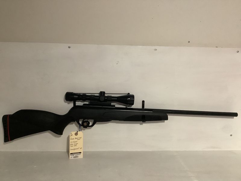Gamo Black Cat 1400 .177 cal Pellet With Scope 1100 FPS Like New *PAL Required