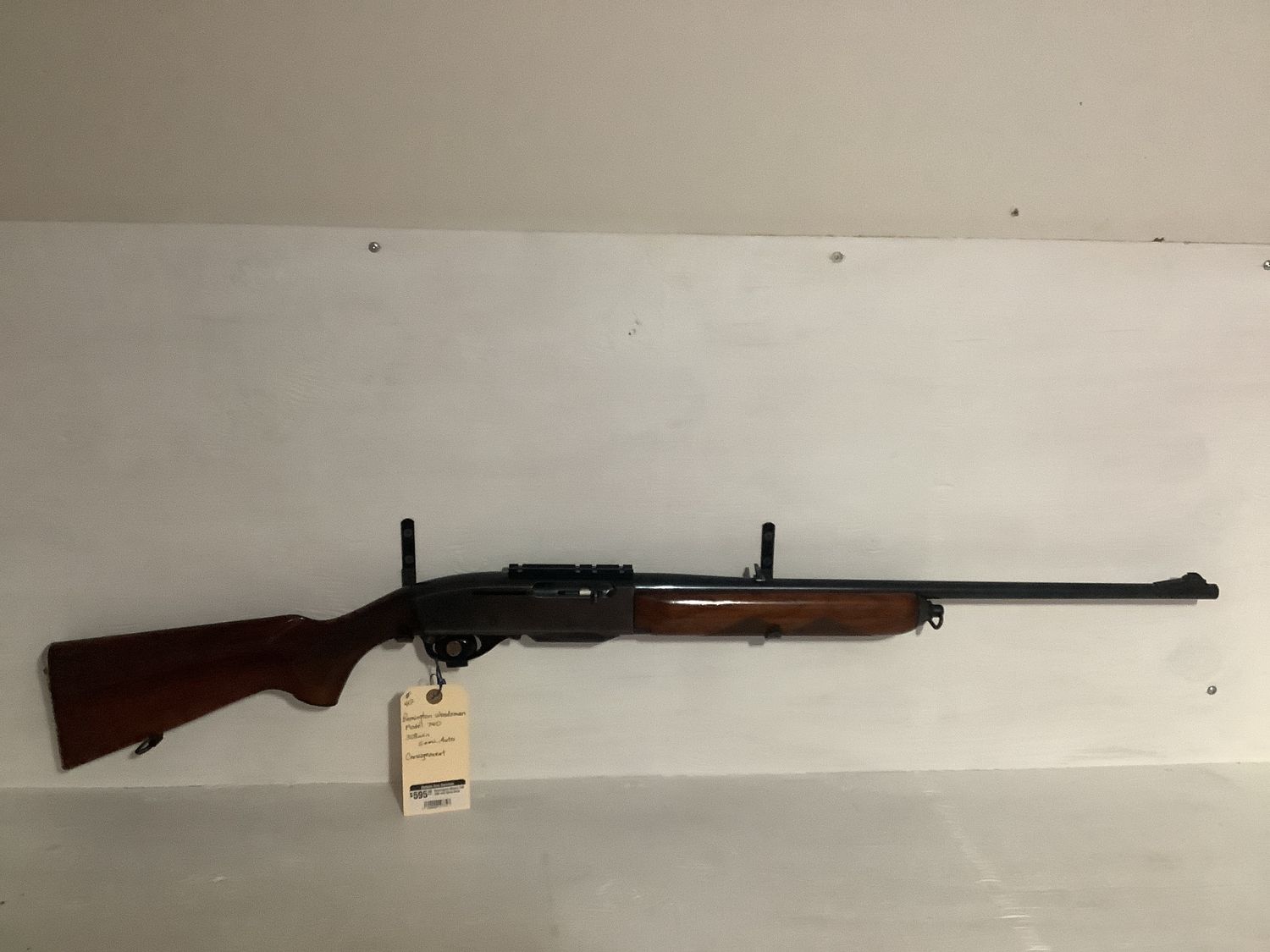 Remington Model 740 .308 Winchester Semi-Automatic Rifle Remington Model 740 .308 Winchester Semi-Automatic Rifle