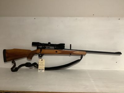 Sako Finnbear 7mm Remington Magnum Bolt Action Rifle – With Bausch &amp; Lomb Scope