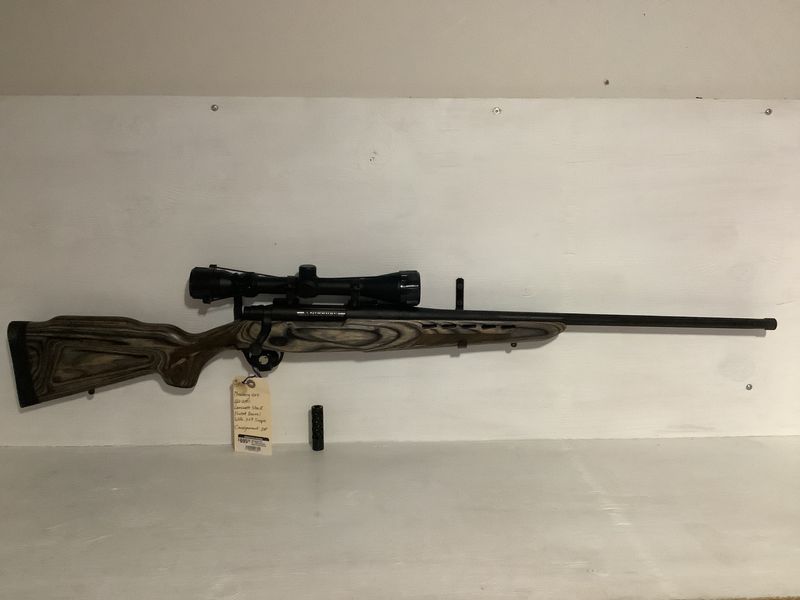 Mossberg 4x4 22-250 Laminate Stock Fluted Barrel With 3x9 Scope Mossberg 4x4 22-250 Laminate Stock Fluted Barrel With 3x9 Scope