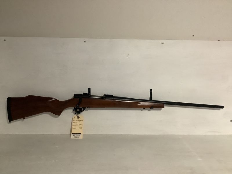 Weatherby Vanguard .270 Winchester Walnut Stock — Like New Condition