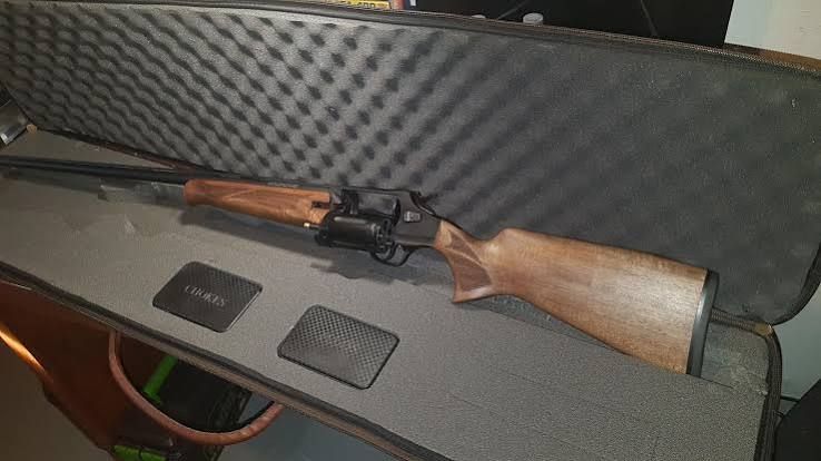 Lazer Model XR410 410ga 3" Revolving Shotgun 7 Shot With Case & Extra Chokes Lazer Model XR410 410ga 3" Revolving Shotgun 7 Shot With Case & Extra Chokes