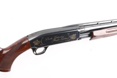 Browning BPS Ducks Unlimited Edition 12ga 3" Field Model High Gade Walnut Stock Gold Duck on Receiver 28" Barrel Comes With Extra Chokes, Paperwork &amp; Hard DU Case *New Never Fired